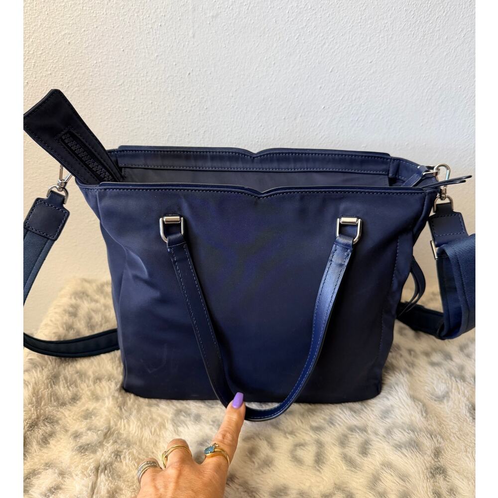 kate spade Navy Nylon Crossbody Satchel with Gold Hardware EUC - Picture 3 of 10